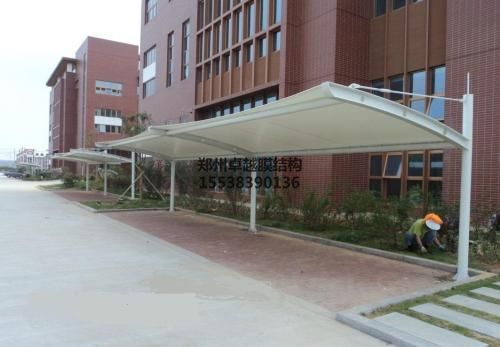 海口<font color='red'>膜結構車棚</font>【海口華能發展有限公司等】施工案例