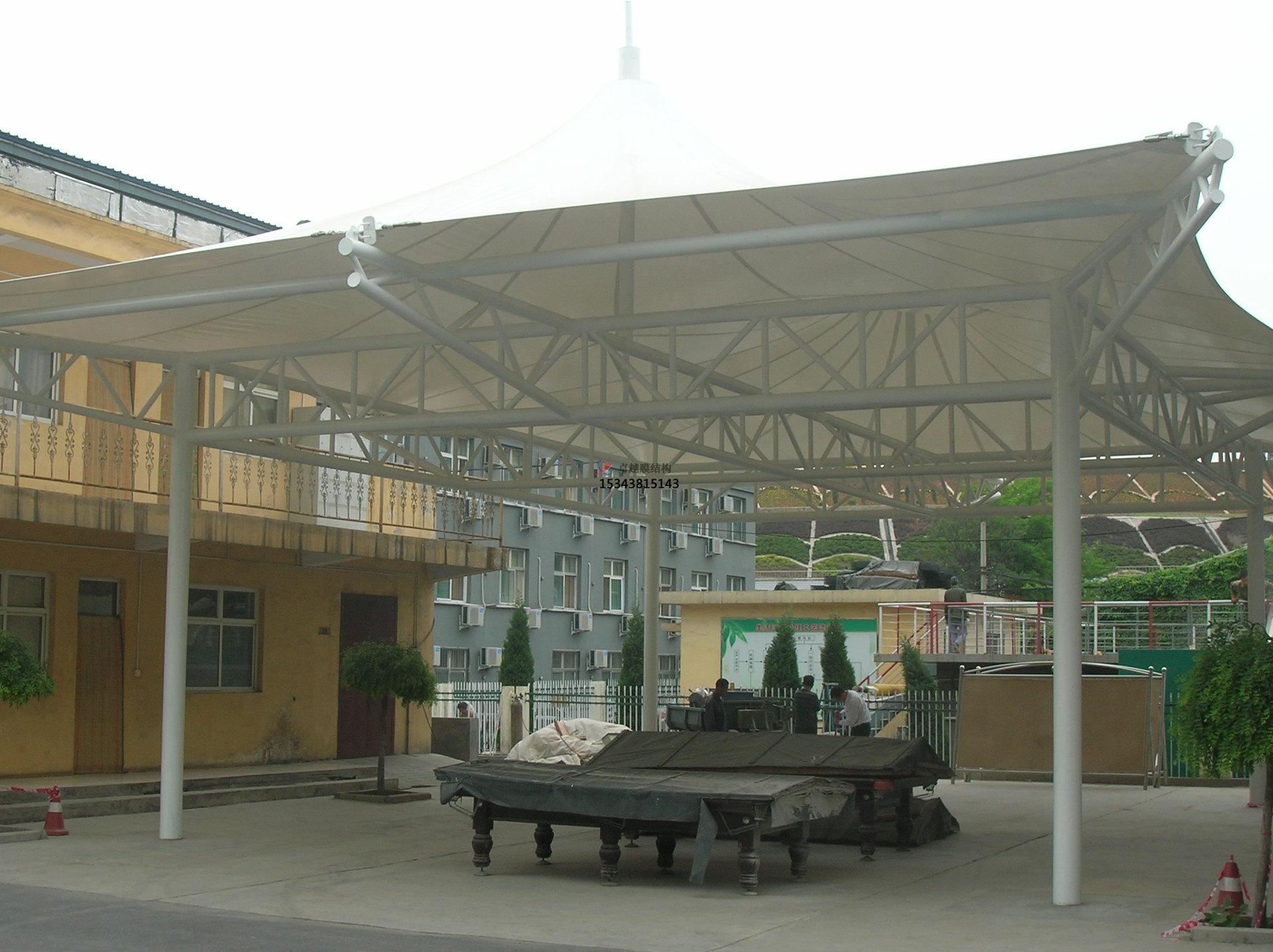 和田商業廣場雨棚搭建